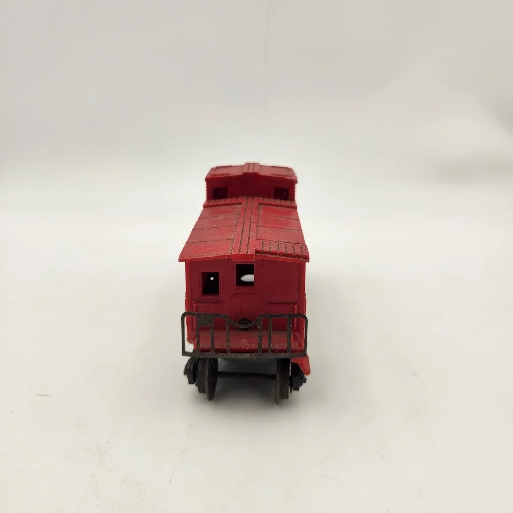 Lionel Lines 1007 Caboose Red O27 Gauge Postwar Model Train Rolling Stock